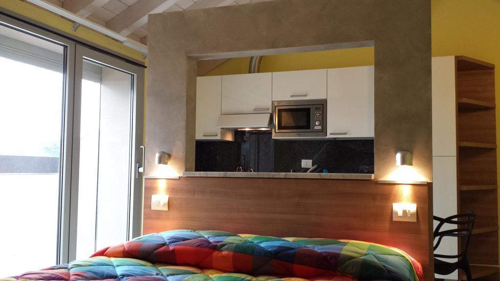 Residence Luna Di Monza Cameră foto